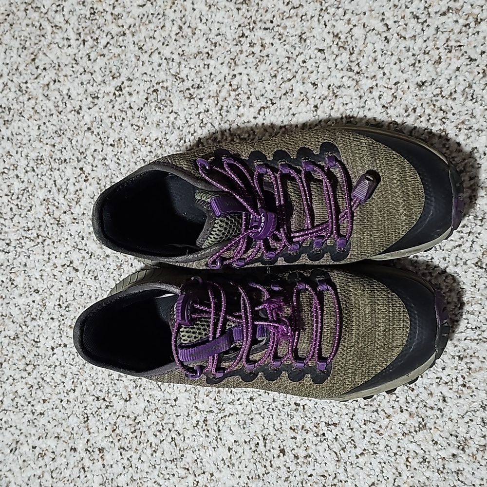Merrell Shoes - Picture 3 of 6